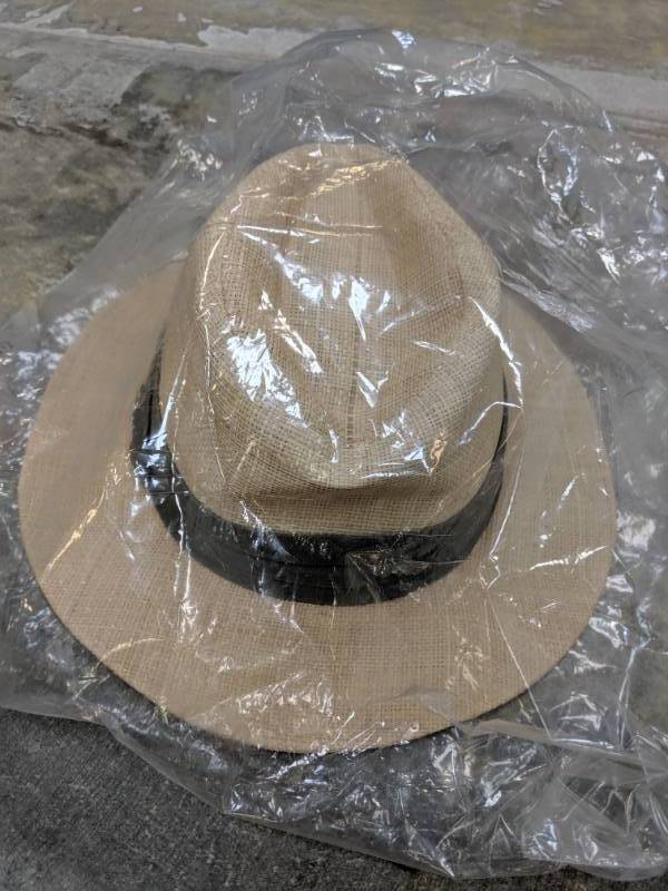 lot 70 image: Tommy Bahama Mens Matte Raffia Safari Hat - Natural NEW