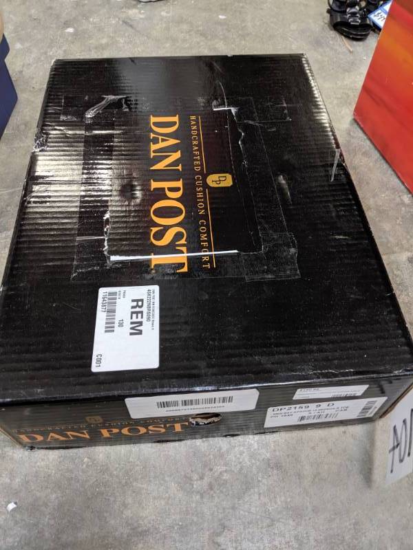 lot 104 image: Dan Post Mens Renegade Boot brown 9 NEW