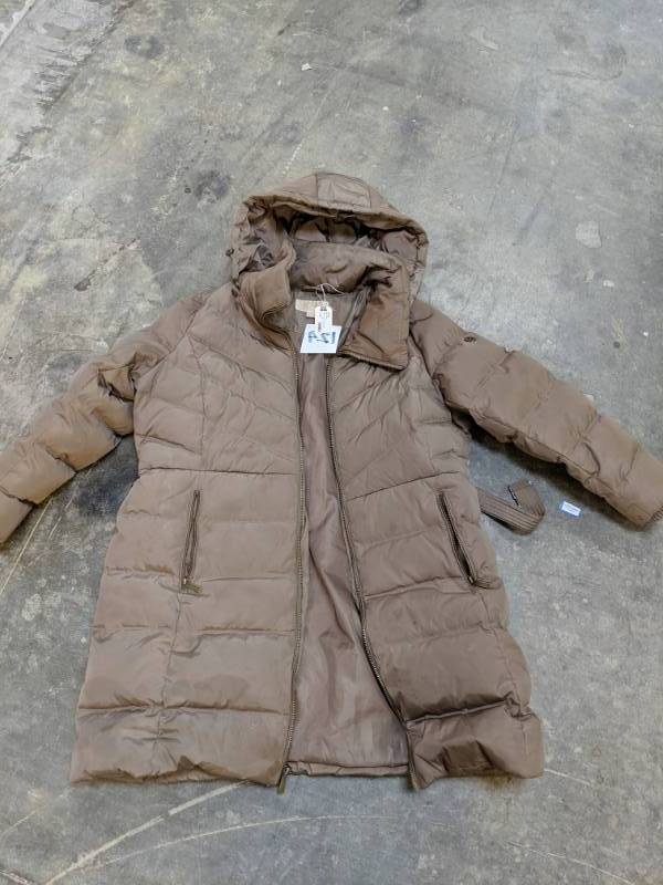 Women's Plus Size Michael Kors Puffer Coat - Light Brown - 1X GOOD USED  CONDITION | Clothing, Dresses, Coats, Shirts, Bras, Purses, Boots, Shoes -  In BURNSVILLE MN | K-BID