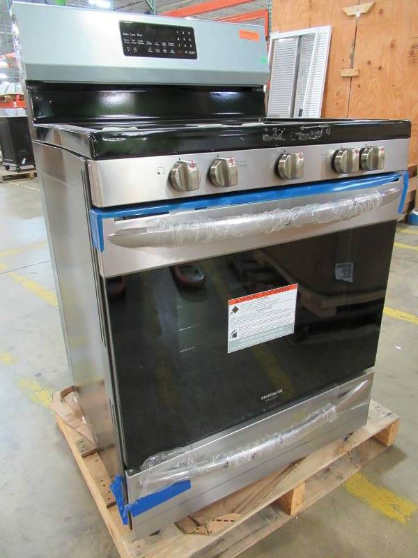 lot 29 image: Frigidaire 5.0 cu. ft. Gas Range with Convection Self-Cleaning Oven in Stainless Steel, FGGF3059TF - NEW Out of Box