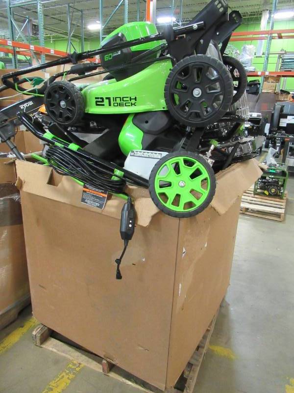 lot 34 image: WHOLESALE MIXED PALLET OF RETURNS - OUTDOOR POWER AND HEATERS
