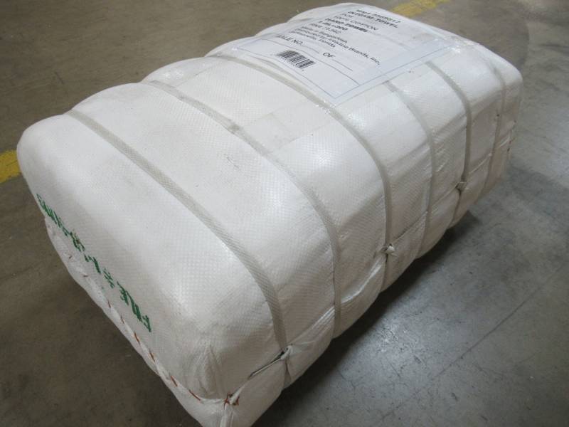 lot 215 image: 1 Bundle of International Trading Company 25 in x 15 in Lifetime Fitness Gym Hand Towel - 300 Towels per Bundle, 2477678 - New