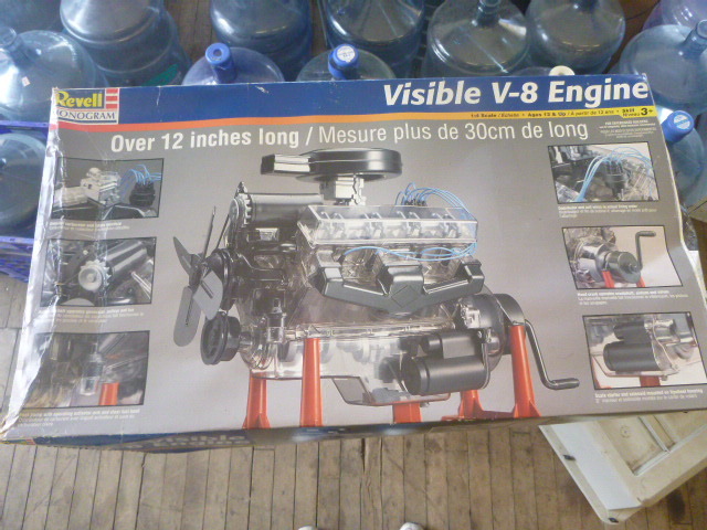lot 32 image: Revell Model Visible V-8 Engine