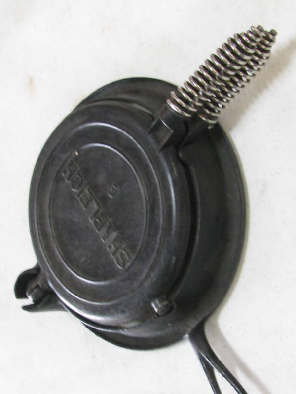 lot 12 image: Shapleigh Cast Iron Waffle Iron