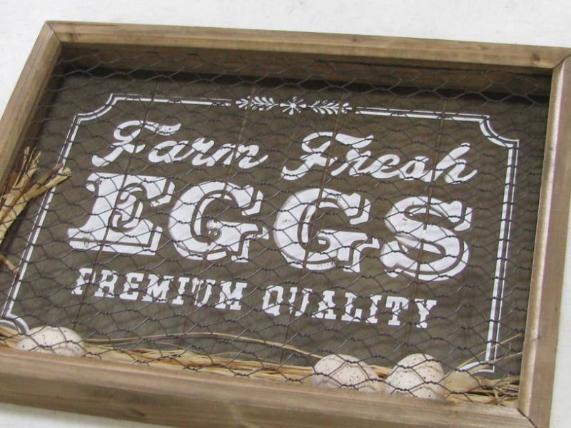 lot 33 image: Fresh Eggs Decor