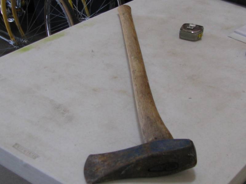 lot 68 image: Splitting Maul