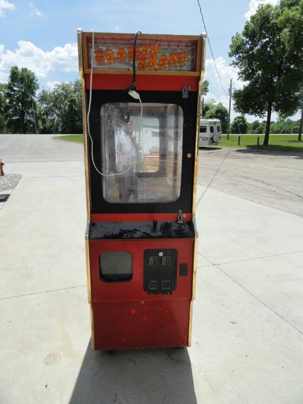 lot 3 image: Kramer Krane Arcade Game