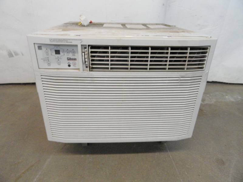 lot 10 image: Gibson WindowWall AC With Cover