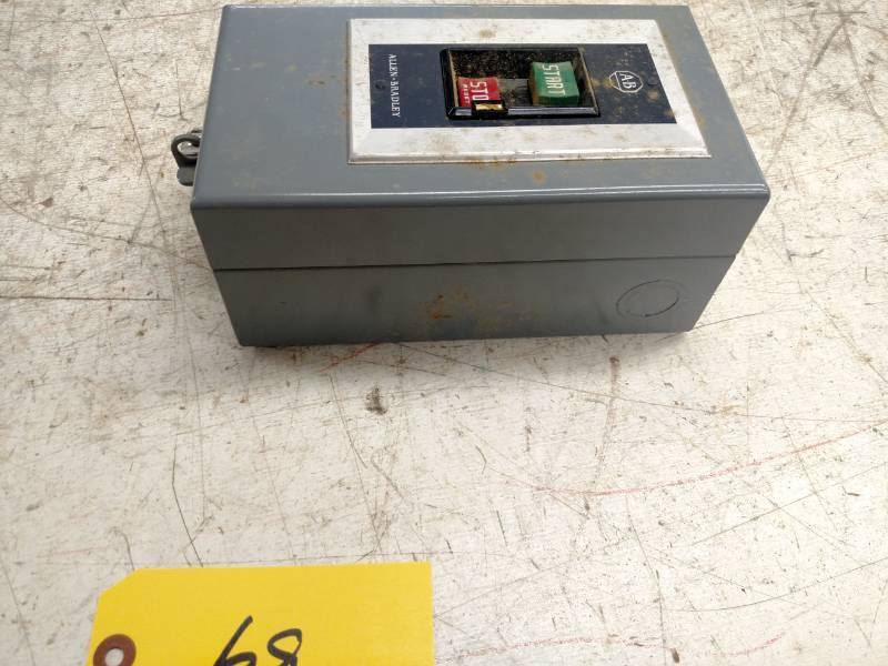 lot 68 image: Allen Bradley 609-AAW Size 0 Magnet...