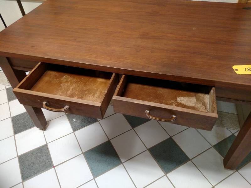 lot 187 image: Office Table, 60x34...