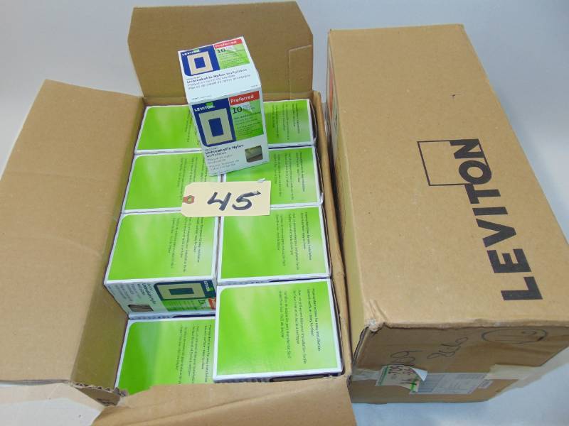 320 Leviton Decora  Wall Plates