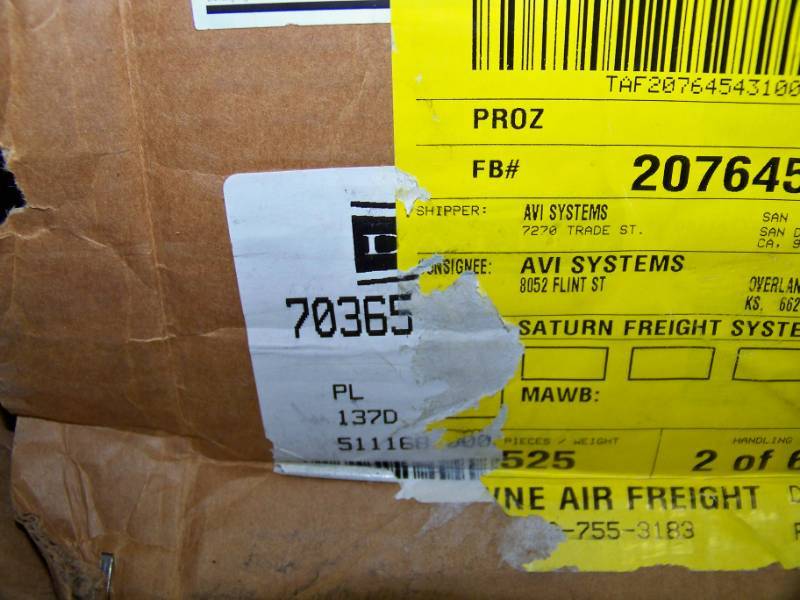 lot 30 image: Da-Lite, 137 Diagonal, Movie  Projection Screen - NEW in Original box