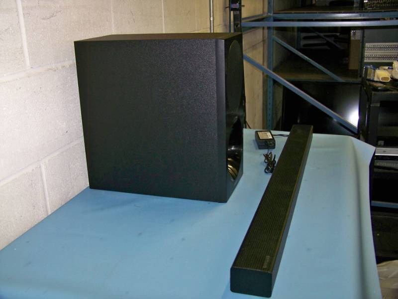 lot 75 image: Samsung, 4 Series, 2.1 Channel, 320W, Home TheaterTelevision Audio Soundbar with Wireless Subwoofer  Sub, Bluetooth Connectivity in Original Box