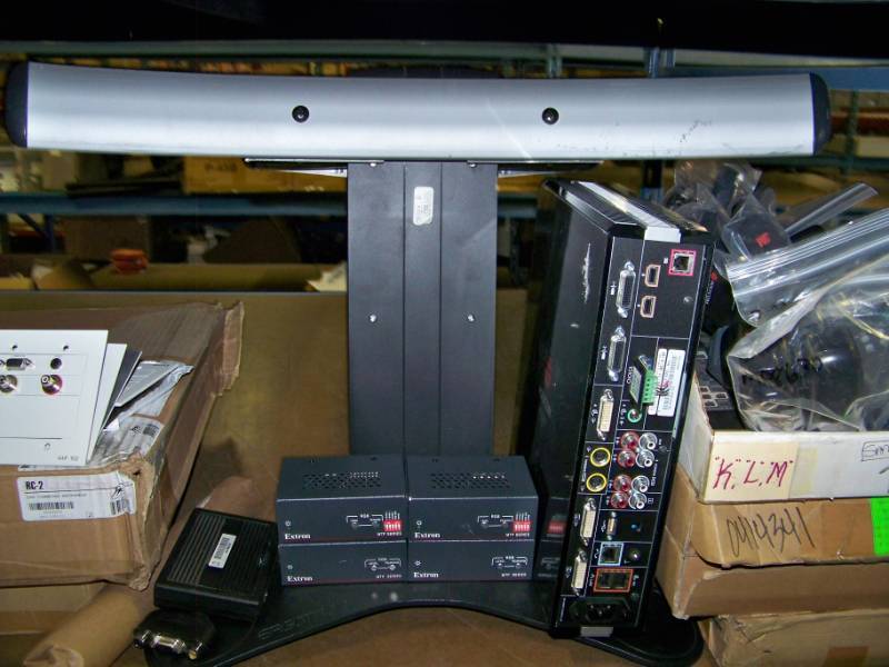 lot 93 image: (LARGE LOT - 8 SHELF) Miscellaneous Audio  Video  Network Items