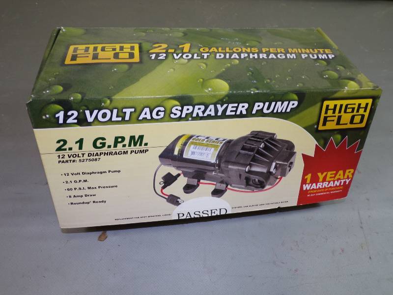 lot 20 image: 12v Sprayer Pump