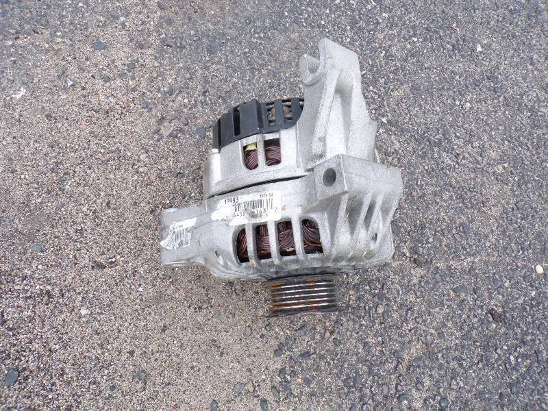 lot 35 image: Alternator