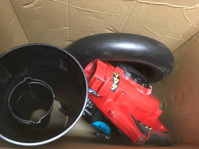 Toro 150 MPH 460 CFM 25.4cc 2-Cycle Handheld Gas Leaf Blower Vacuum  in good condition