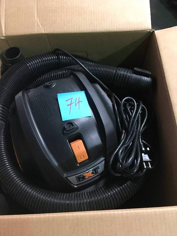 RIDGID 14 Gal. 6.0-Peak HP NXT Wet Dry Vacuum  in good condition