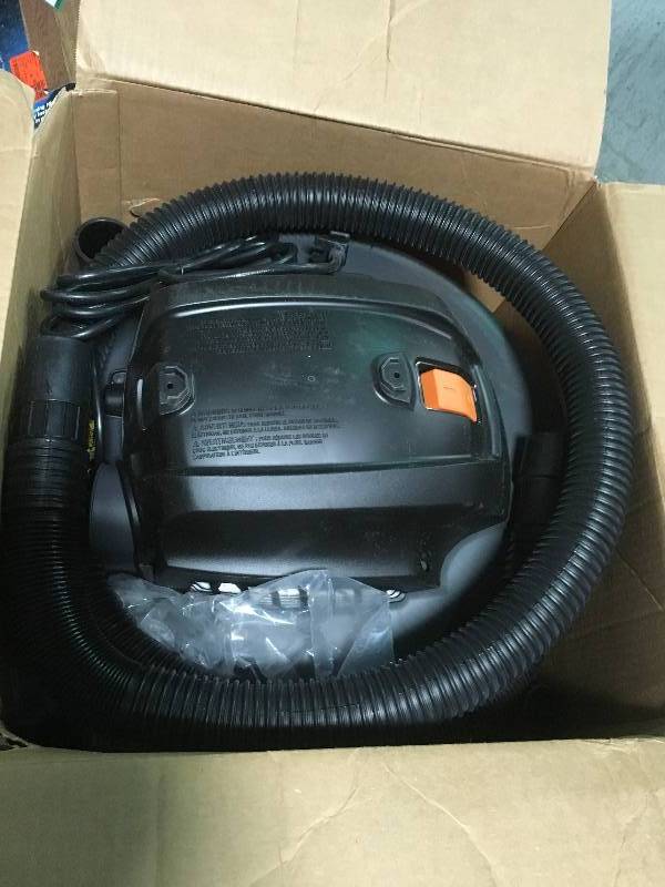 lot 9 image: RIDGID 9 Gal. 4.25-Peak HP NXT WetDry Vac n good condition