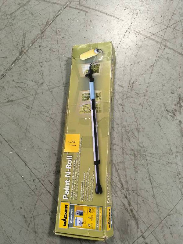 lot 16 image: Wagner 0284026 Paint and Roll Applicator Kit G4116808 n good condition