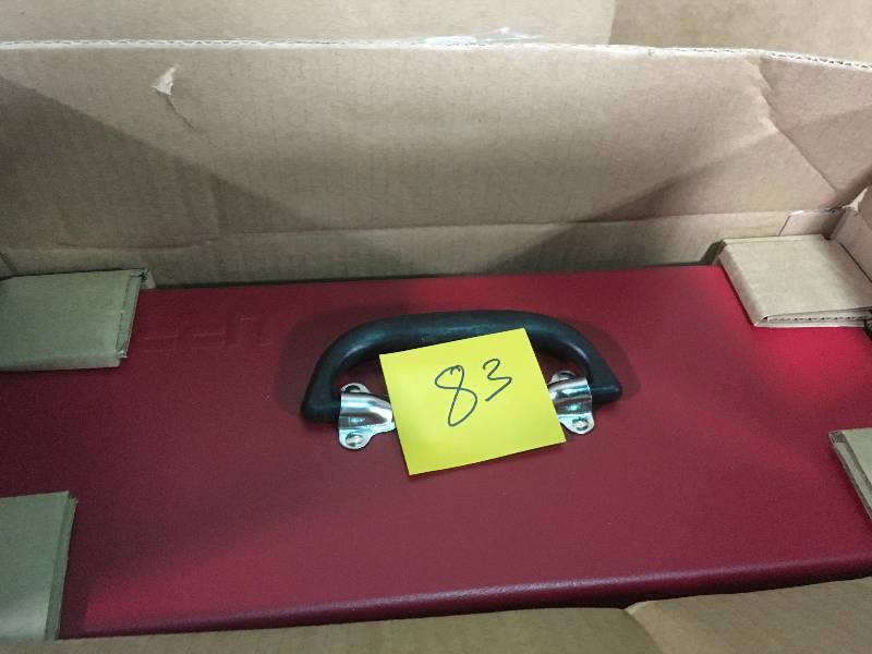 lot 83 image: URREA Heavy Duty Metal Tool Box - 16 in. X 7 in. X 7 in. not used
