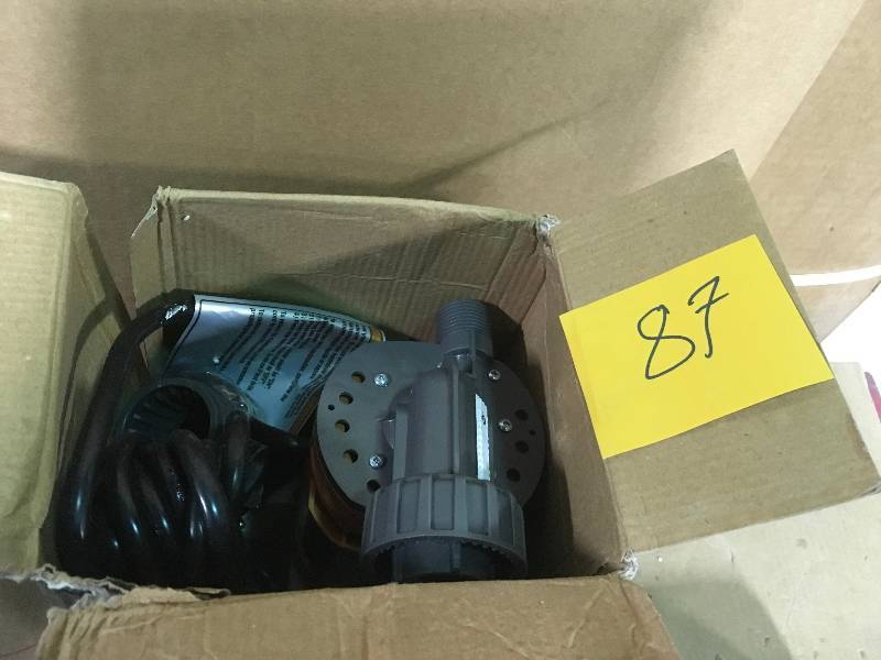 lot 87 image: RIDGID Quick Connect Pump Accessory for RIDGID Wet Dry Vacs in good condition