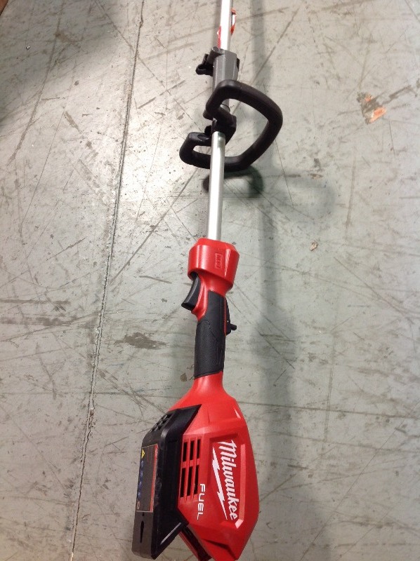 lot 113 image: Milwaukee 2825-20ST M18 FUELTM String Trimmer w QUIK-LOKTM (Tools-Only) in good conditions