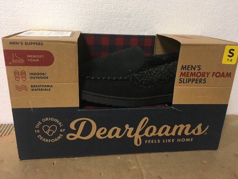 lot 45 image: Brand Mens Dearfoammicrosuede Indoor Black Slippers Size S 7-8 not used