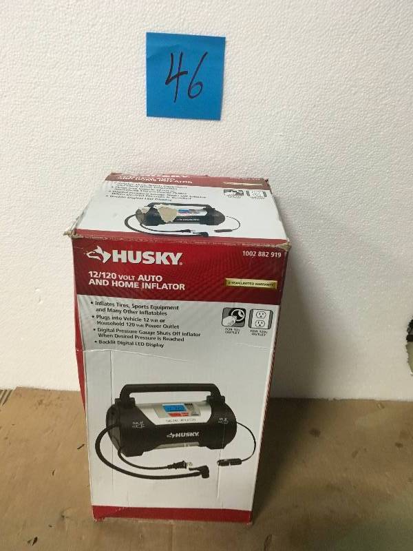 lot 46 image: Husky 12120 Volt Auto and Home Inflatorin good condition