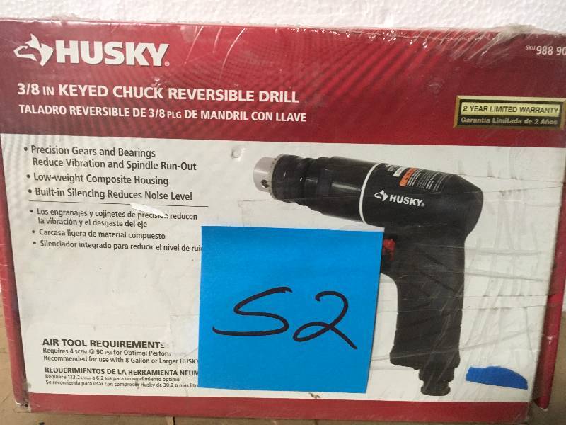 lot 52 image: Husky 38 in. Keyed Chuck Reversible Drill in good condition