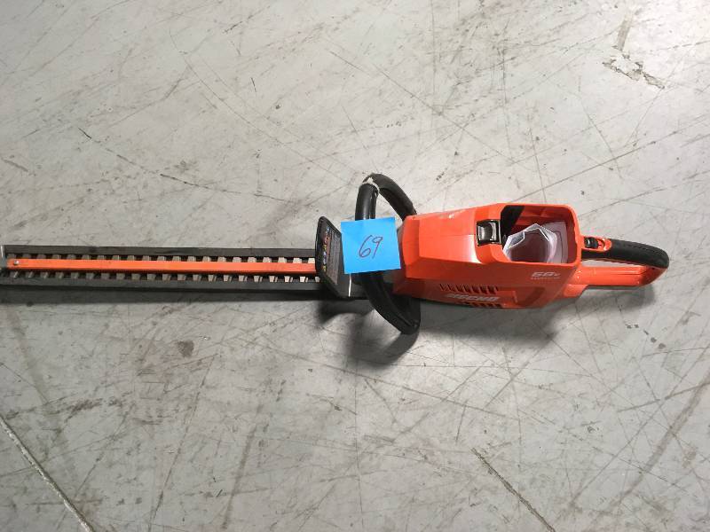 lot 69 image: CHT-58V 58 VOLT HEDGE TRIMMER ECHO TOOL ONLY in good condition