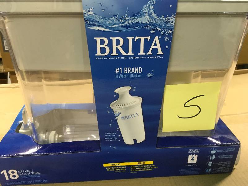 lot 5 image: Brita 18-Cup UltraMax Filtered Water Dispenser, BPA Free in good condition