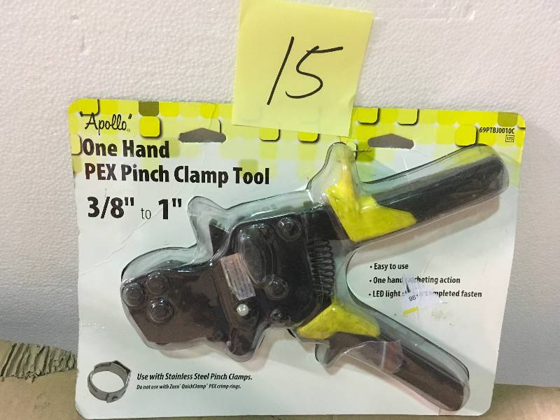 lot 15 image: Apollo 38 in. to 1 in. 1-Hand PEX Pinch Clamp Tool in good condition
