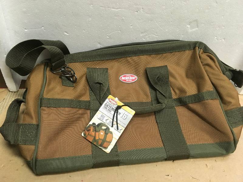 lot 66 image: Bucket Boss Gatemouth 16 in. Tool Bag in good condition