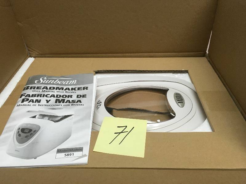lot 71 image: 2 lb. Programmable Bread Maker by Sunbeam not used