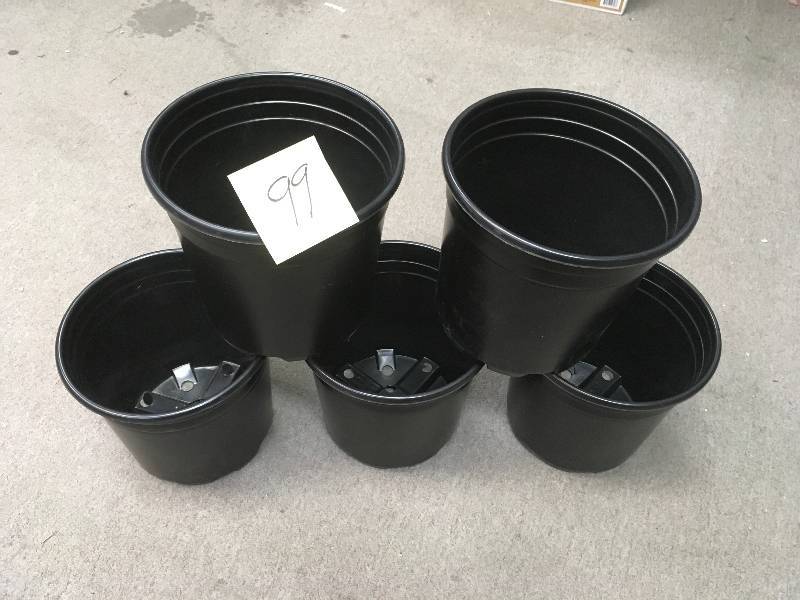 lot 99 image: 2 gal. Black Thermoformed Nursery Pot in good condition