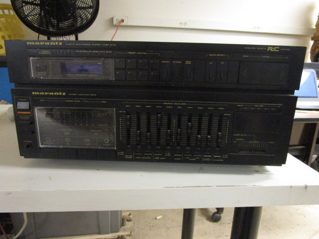 lot 208 image: MARANTZ COMBINATION STEREO TUNER AND AMPLIFIER