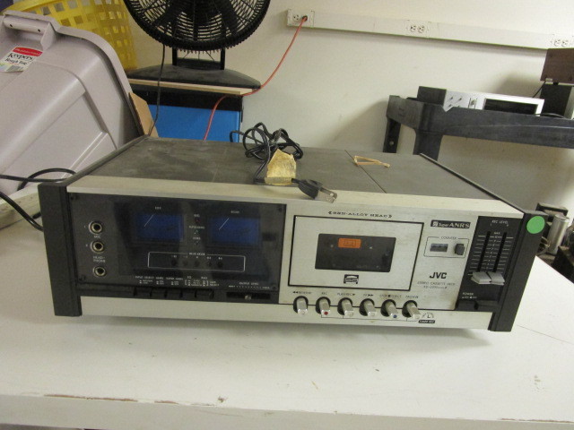 lot 255 image: JVC STEREO CASSETTE DECK