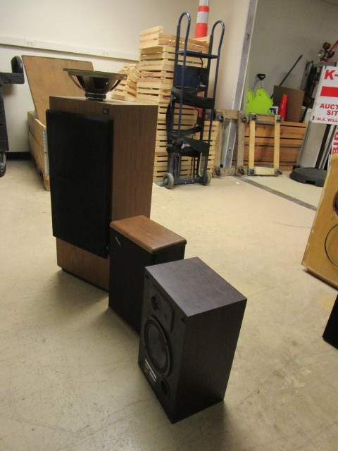 lot 281 image: TWO JBL SPEAKERS, AN ADVeNT SPEAKER AND A RADIO SHACK SPEAKER CONE