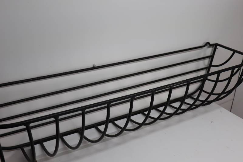lot 29 image: 43 Hanging Window Flower Holder