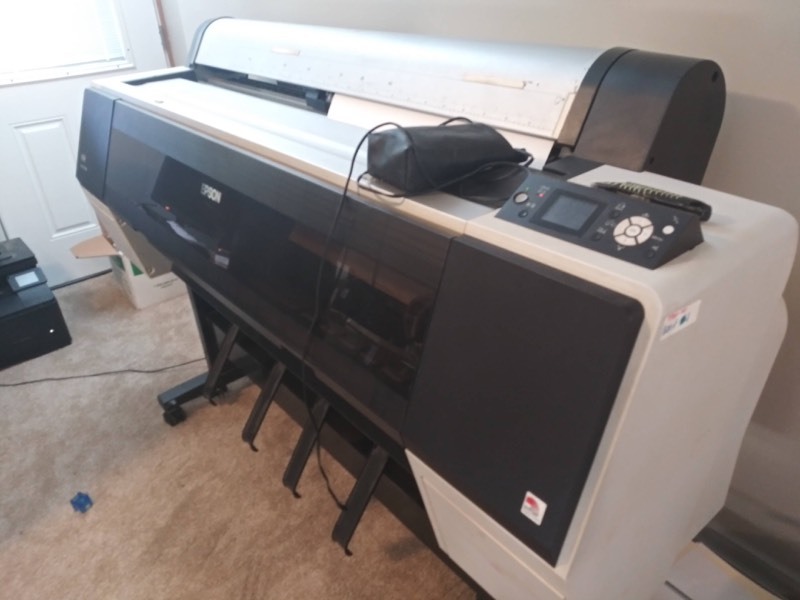 lot 36 image: Epson 9900 Printer