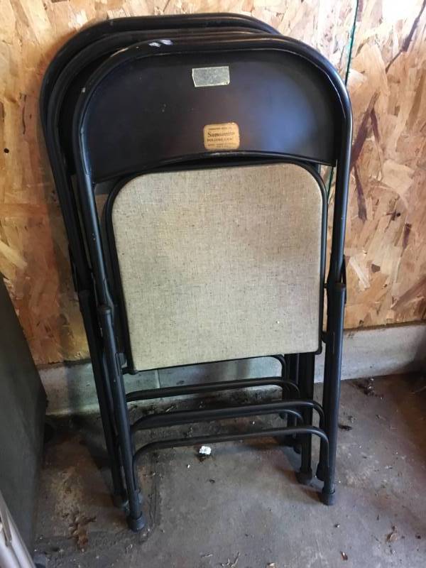 lot 14 image: Lot of (4) Samsonite Folding Chairs - Black in color