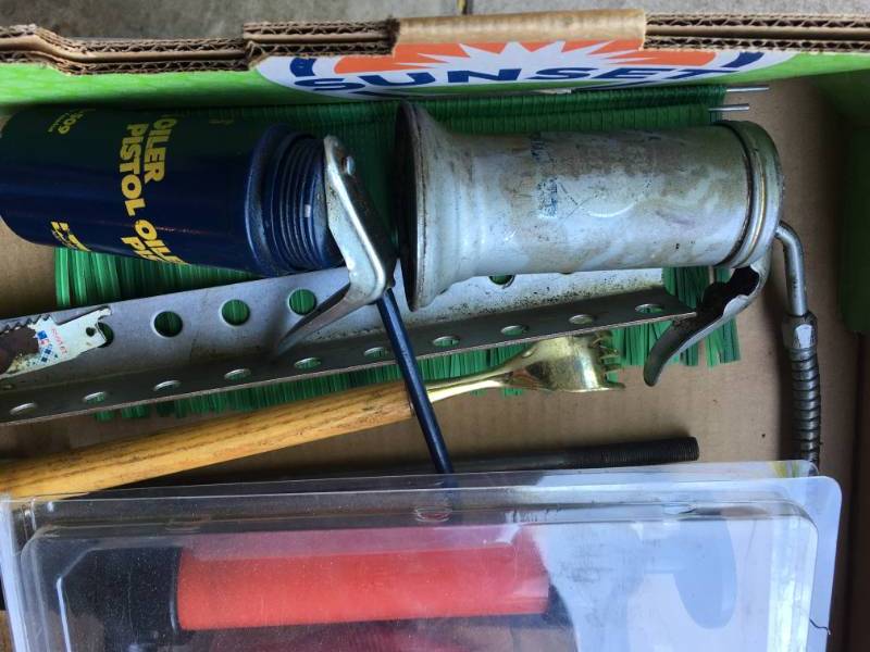 lot 23 image: Siphon Pump - Battery Charger and more