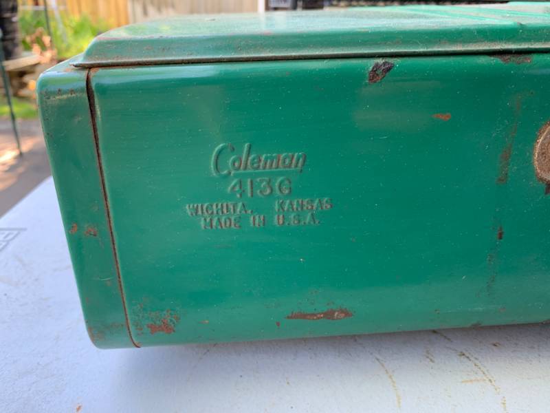 lot 113 image: Coleman Portable Cook Stove