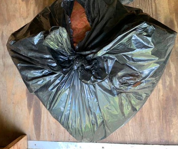 lot 178 image: Bag of Faced Insulation & Rolls of Tar Paper