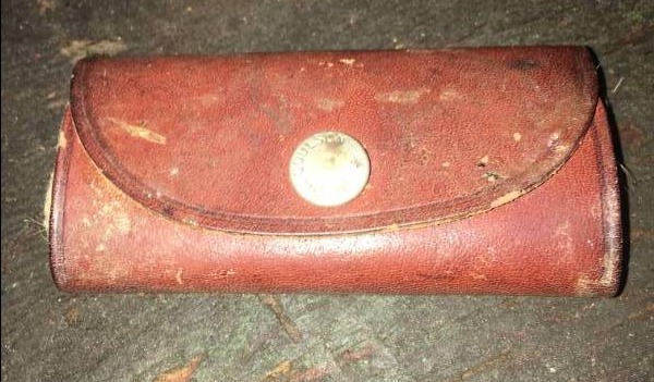 lot 243 image: Fishing Flies - Vintage wcase