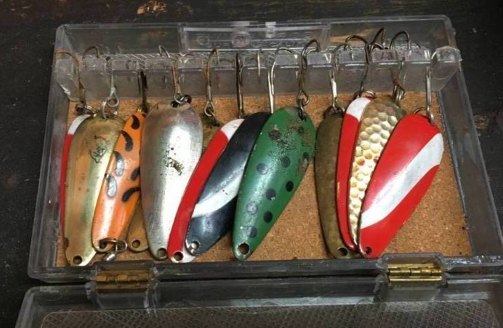 lot 249 image: Fishing Spoons w Case