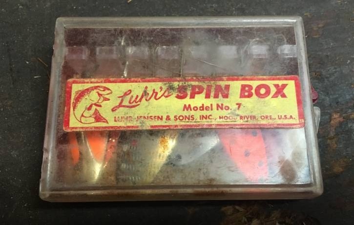 lot 254 image: Fishing Tackle - Ram Lupers - Thomas Cyclone Lures