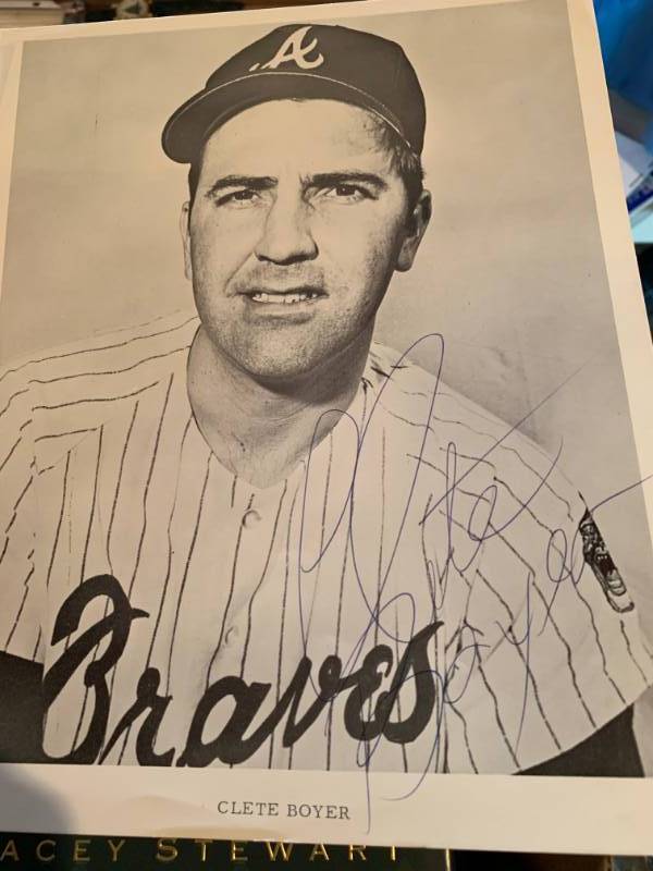 lot 285 image: Clete Boyer - Hank Aaron - Tony Gonzales - Felix Millan & Rico Carty Signed Photos