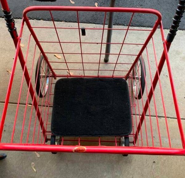 lot 332 image: Cart On Wheels - GREAT FOR GARAGE SALES